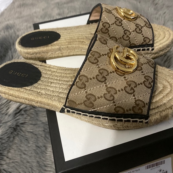Gucci slides - Picture 2 of 7